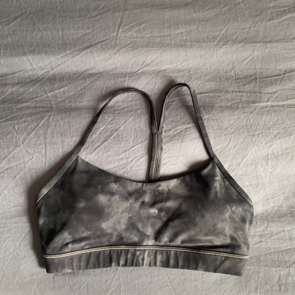 Lululemon Flow Y bra